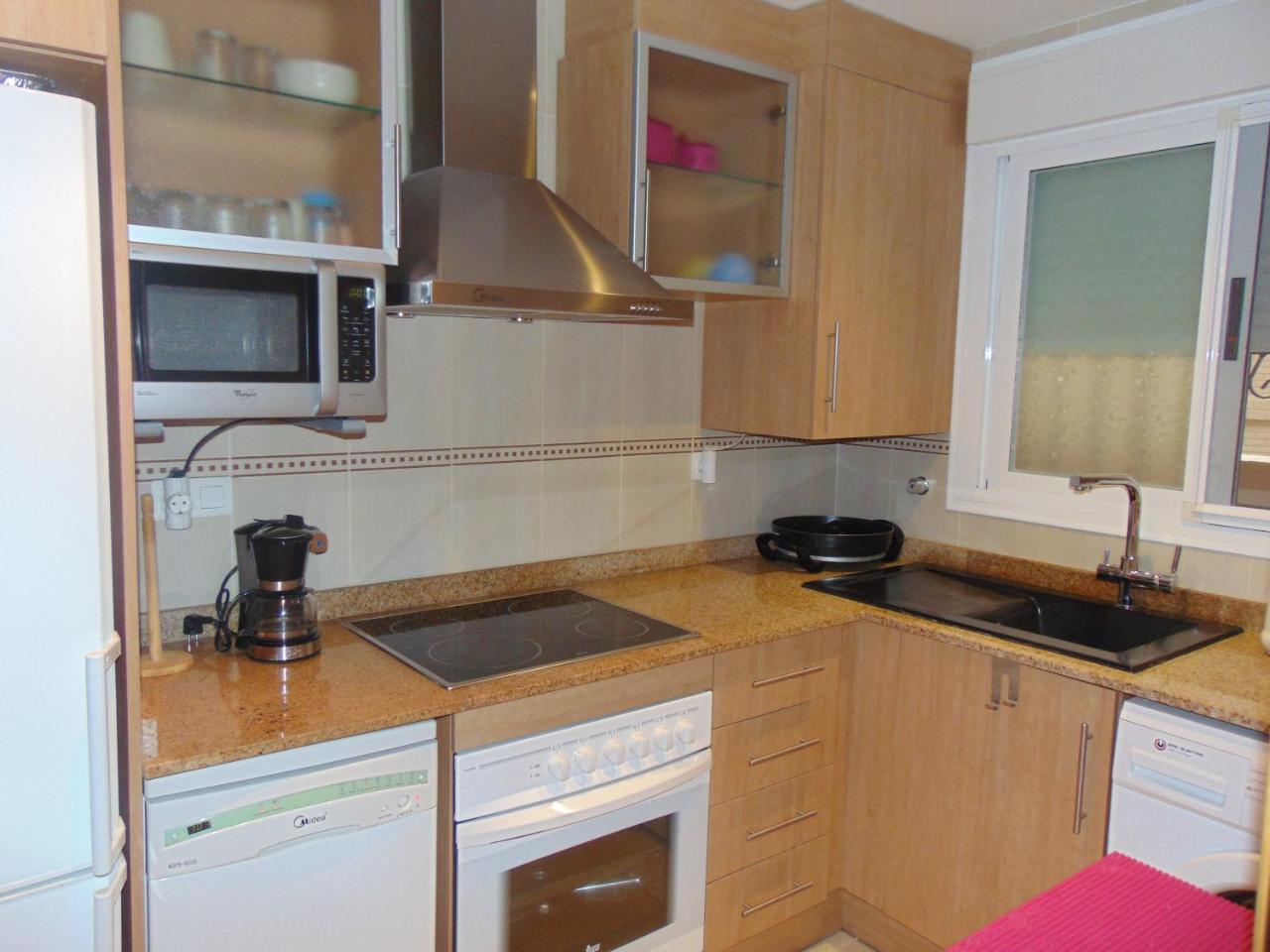Apartamentos Varios Con 2 Dorm En Marina Dor , La Playa De Amplaries 47 , Vista Lateral Al Mar Oropesa del Mar Exterior foto